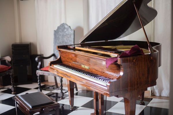 Morreu a pianista Tania Achot, nome decisivo para “a nova escola de piano” em Portugal.